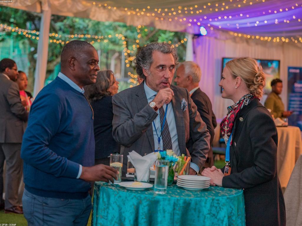 អាកាសធាតុនិងទីតាំង: ការប៉ះពាល់លើសុខភាពនិងការរស់នៅ